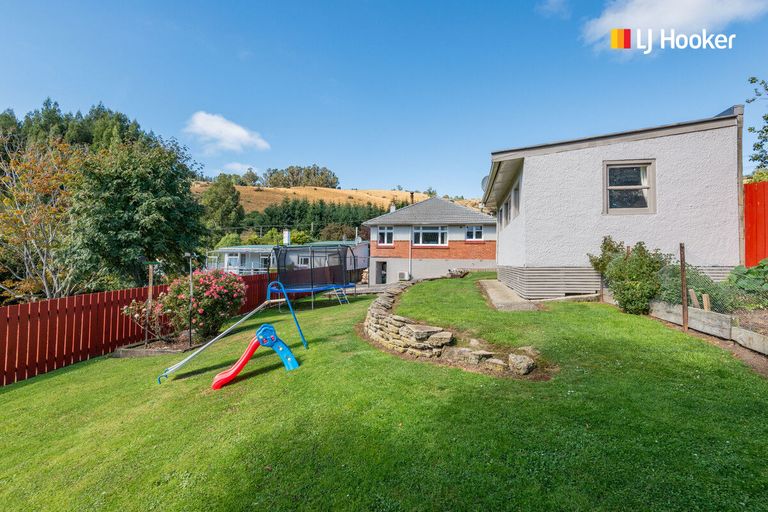 Photo of property in 144 District Road, Green Island, Dunedin, 9018