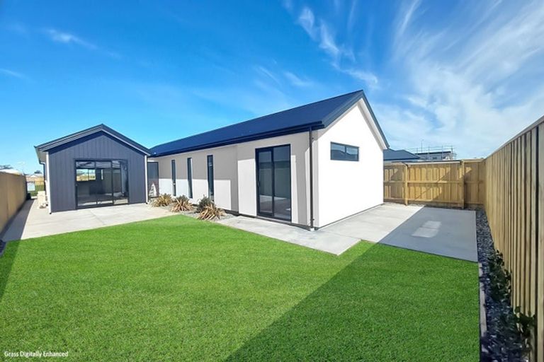 Photo of property in 11 Higgins Street, Marewa, Napier, 4110