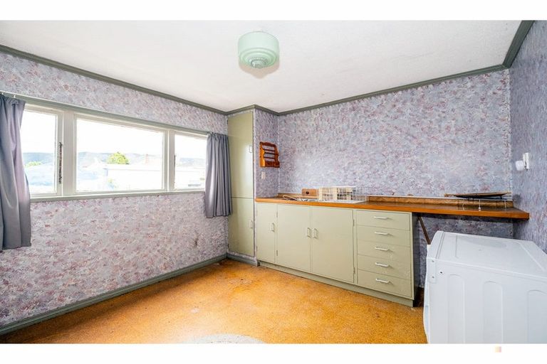 Photo of property in 33 Harris Street, Waimate, 7924