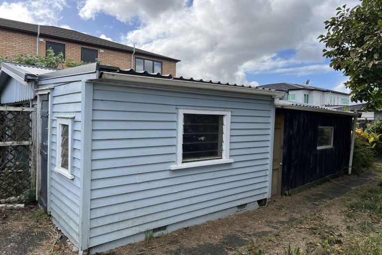 Photo of property in 14 Rogers Road, Manurewa, Auckland, 2102