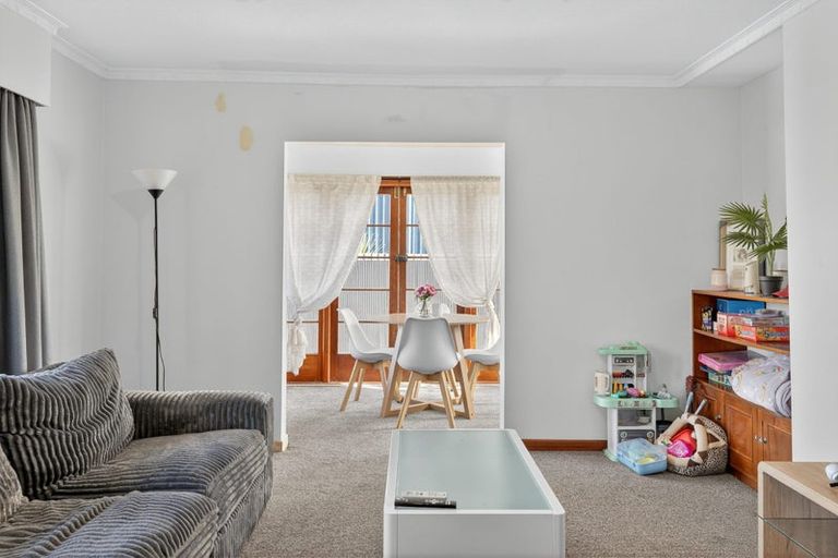 Photo of property in 370 Keyes Road, New Brighton, Christchurch, 8083