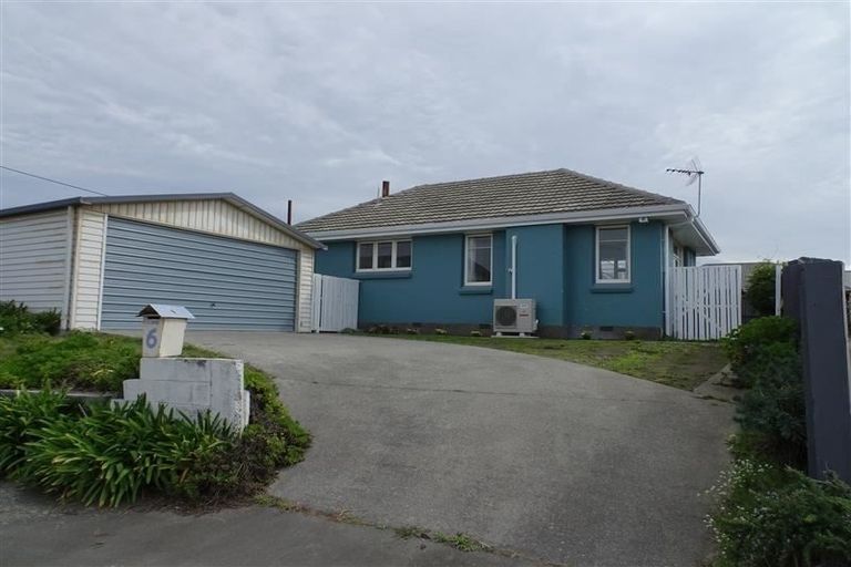 Photo of property in 6 Sandra Street, South New Brighton, Christchurch, 8062