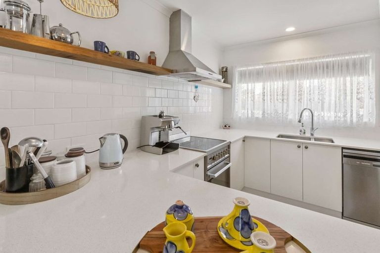 Photo of property in 77 Hynds Road, Gate Pa, Tauranga, 3112