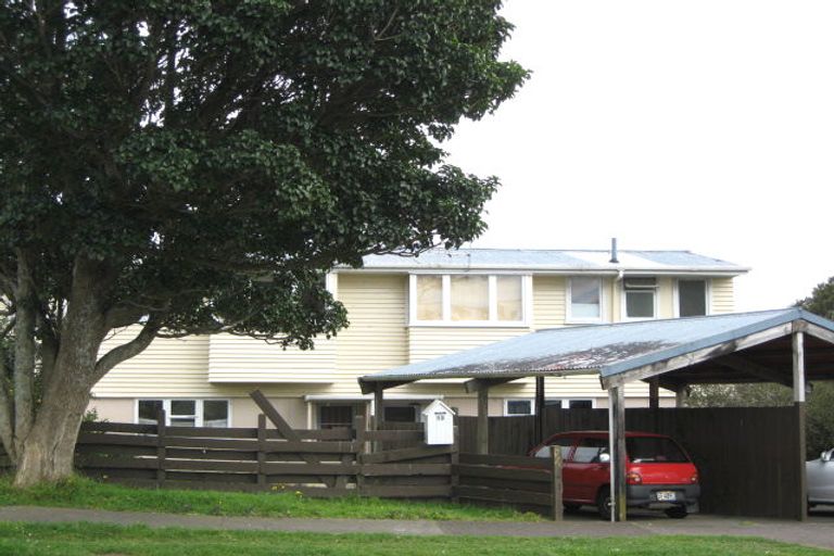 Photo of property in 11-17 Cook Street, Marfell, New Plymouth, 4310