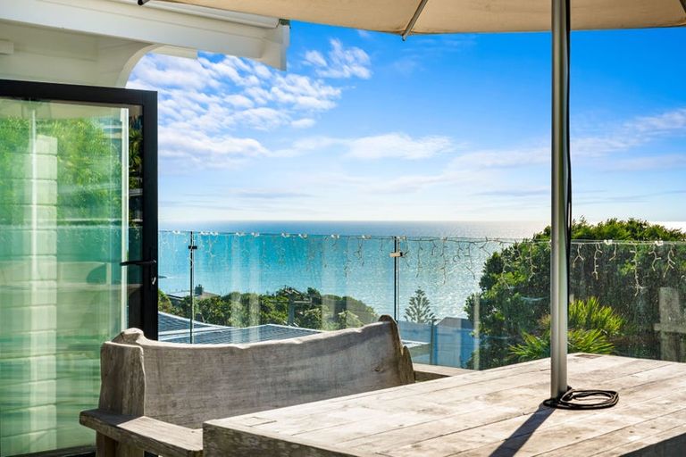 Photo of property in 3 Edwin Mitchelson Road, Muriwai, Waimauku, 0881