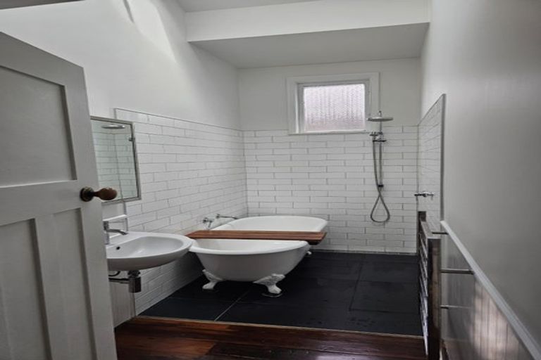 Photo of property in 188 Owen Street, Newtown, Wellington, 6021