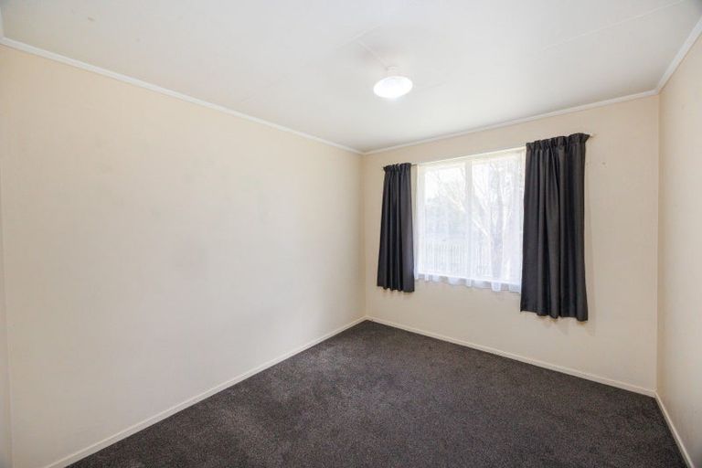 Photo of property in 80 Benmore Avenue, Cloverlea, Palmerston North, 4412