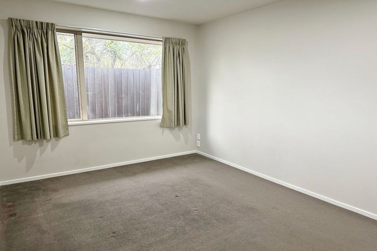 Photo of property in 42 Thackeray Place, Waltham, Christchurch, 8023