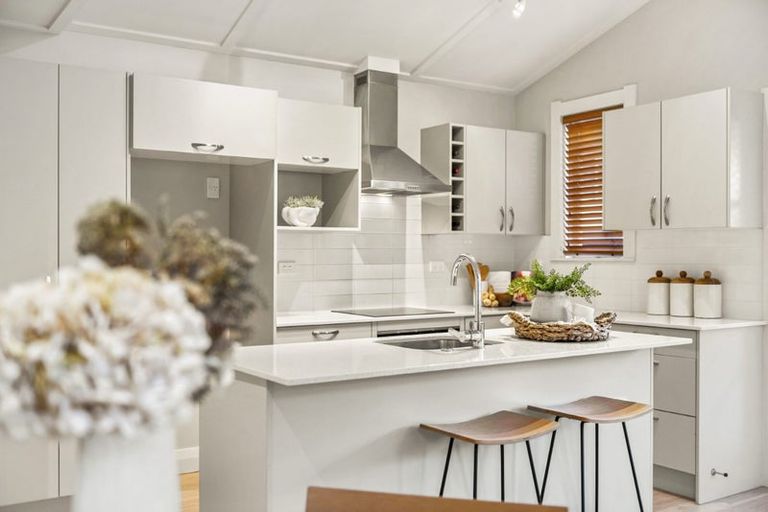 Photo of property in 1/52 Richmond Avenue, Northcote Point, Auckland, 0627