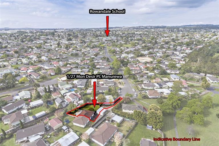 Photo of property in 1/27 Mon Desir Place, Manurewa, Auckland, 2102
