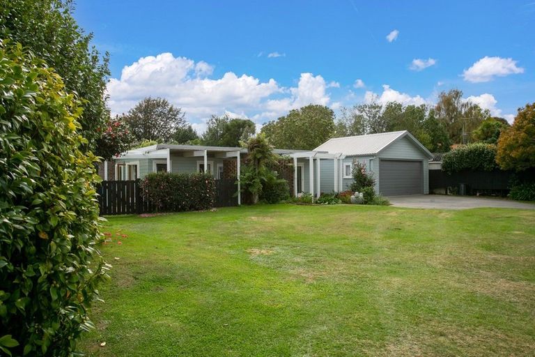 Photo of property in 4 Donald Lane, Cambridge, 3434