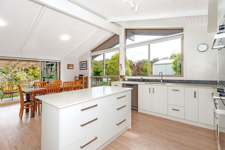 Photo of property in 53 Grant Road, Whataupoko, Gisborne, 4010