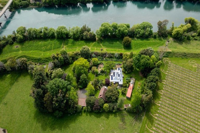 Photo of property in 72 Ferry Road, Spring Creek, 7202