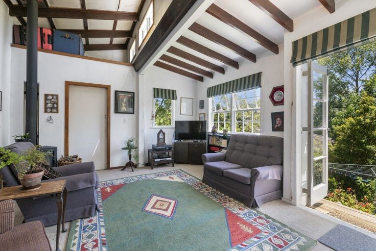 Photo of property in 26 Woodlands Crescent, Browns Bay, Auckland, 0630