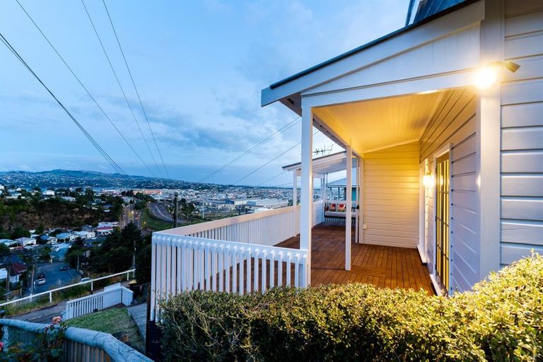 Photo of property in 10 Forfar Street, Clyde Hill, Dunedin, 9011