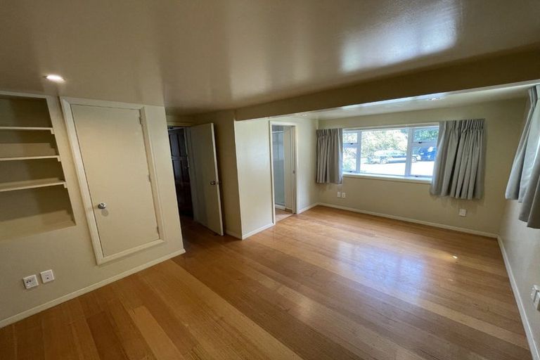 Photo of property in 12 Greer Crescent, Tawa, Wellington, 5028