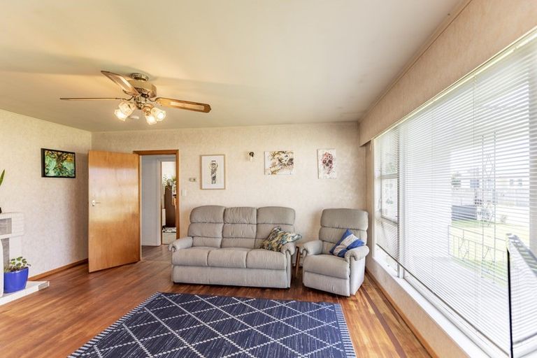 Photo of property in 3 Armour Place, Onekawa, Napier, 4110