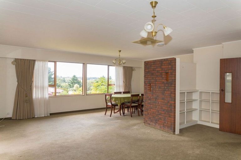 Photo of property in 2 Drummond Street, Dannevirke, 4930