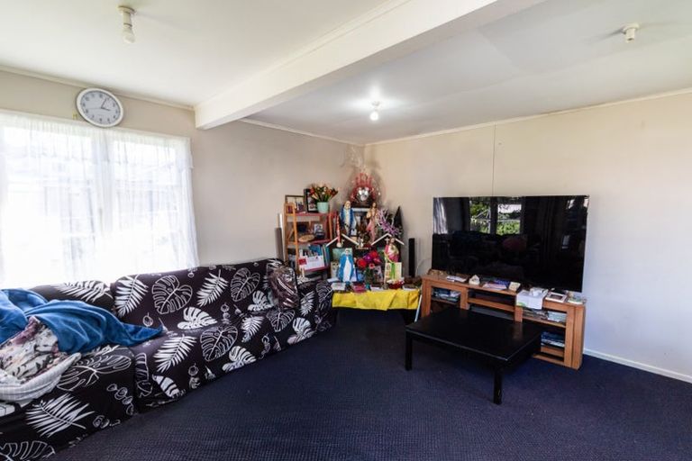 Photo of property in 47 Farmer Crescent, Taita, Lower Hutt, 5011