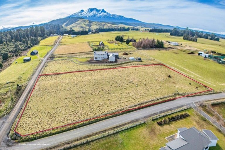 Photo of property in 1 Taylors Road, Ohakune, 4691