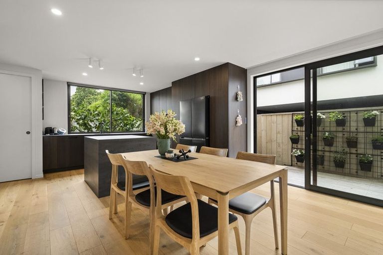 Photo of property in 109c Taylor Street, Cambridge, 3434