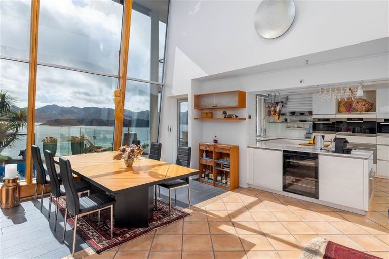 Photo of property in 48 Andersons Road, Charteris Bay, Lyttelton, 8971
