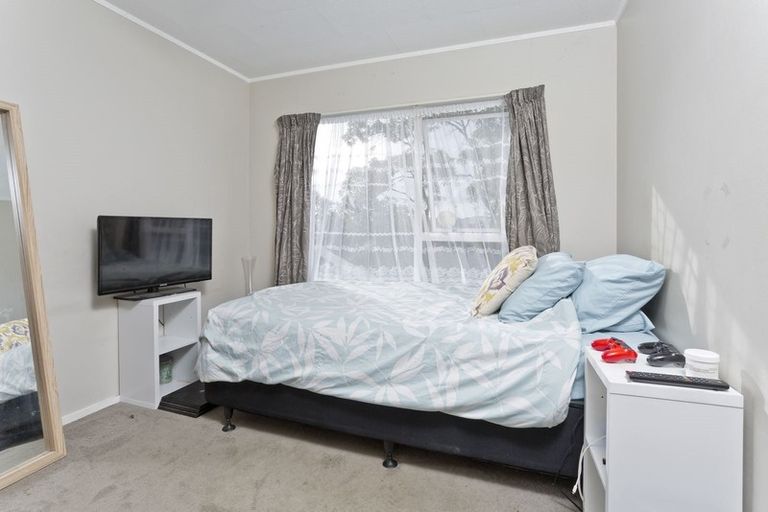 Photo of property in 59 Barbados Drive, Unsworth Heights, Auckland, 0632