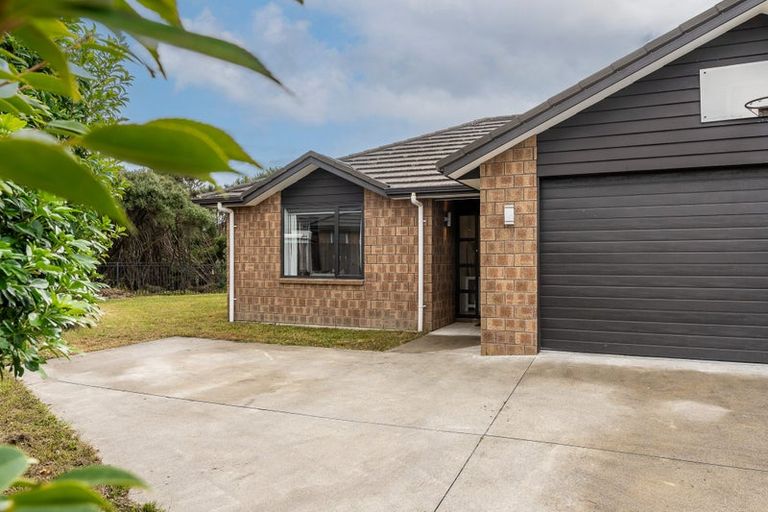 Photo of property in 82 Barrington Drive, Huntington, Hamilton, 3210