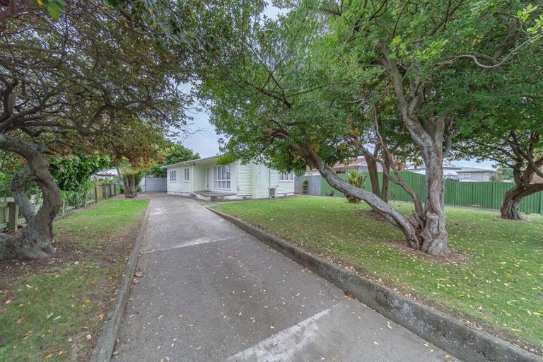 Photo of property in 10 Darwin Crescent, Maraenui, Napier, 4110