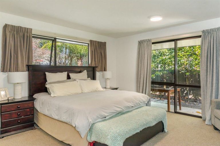 Photo of property in 74 Queen Street, Westport, 7825