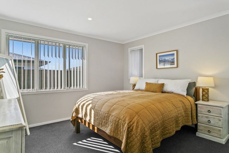 Photo of property in 22 Huka Heights Drive, Rangatira Park, Taupo, 3330