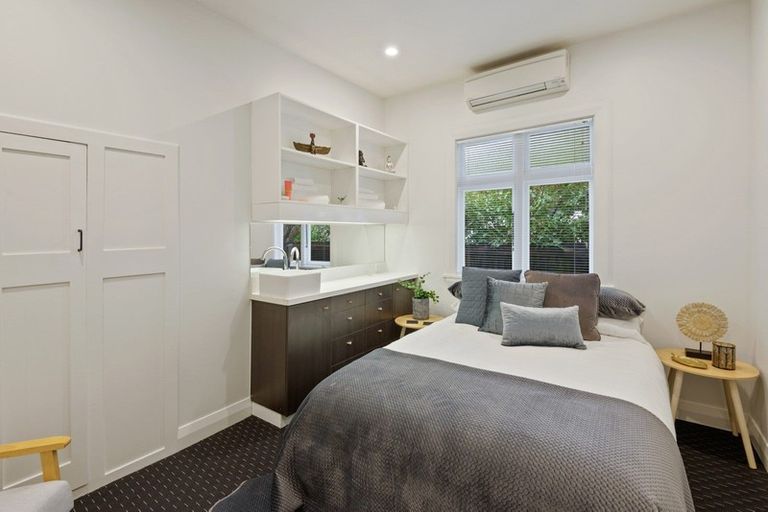 Photo of property in 162 Clarence Street, Riccarton, Christchurch, 8011