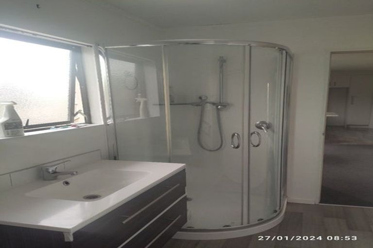 Photo of property in 16b Doncaster Drive, Papamoa Beach, Papamoa, 3118