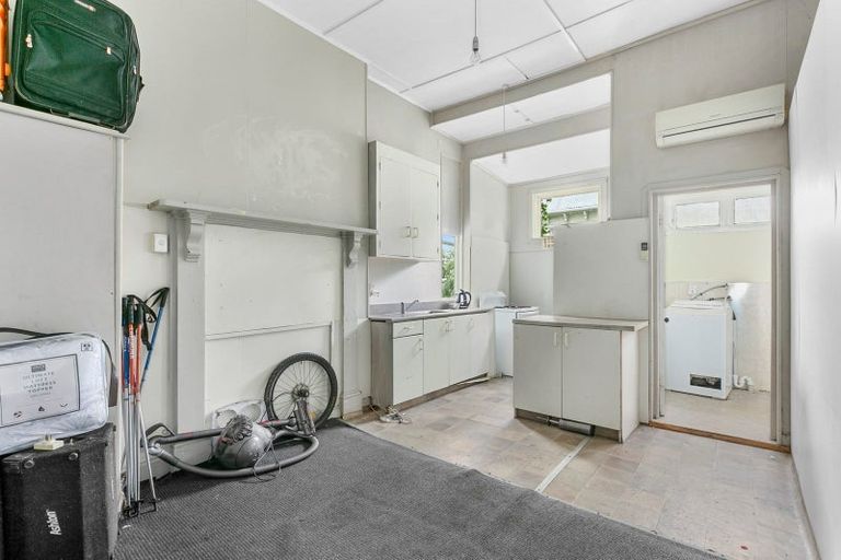 Photo of property in 74 Heriot Row, North Dunedin, Dunedin, 9016