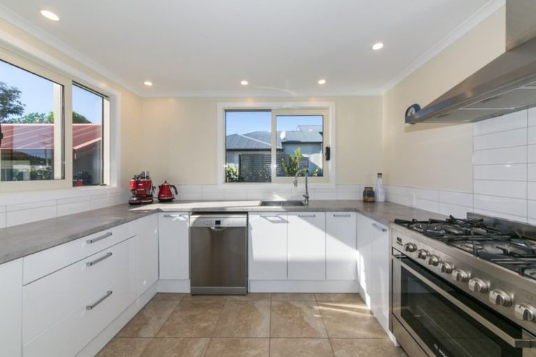 Photo of property in 4 Harper Road, Waimarama, 4294