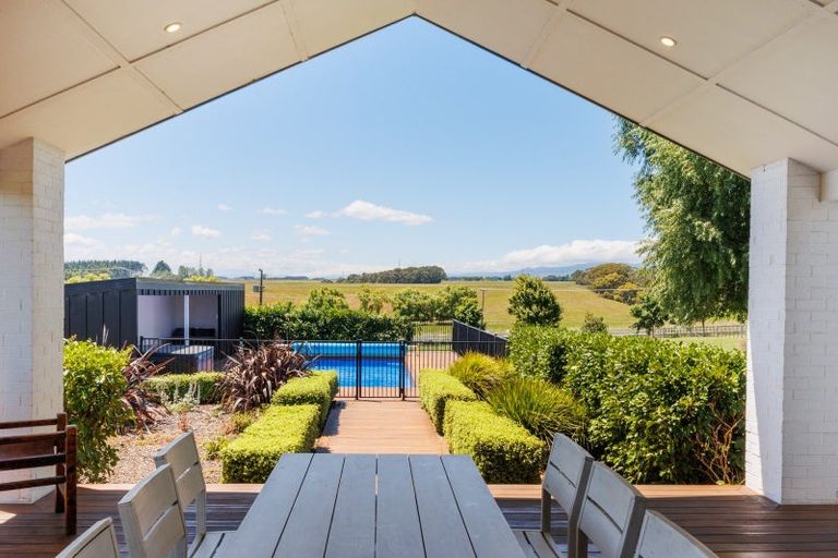 Photo of property in 737 Stoney Creek Road, Bunnythorpe, Palmerston North, 4470