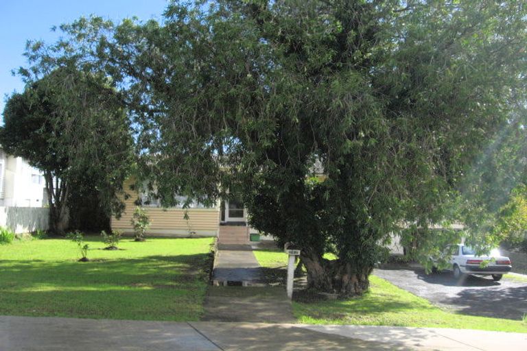 Photo of property in 262 East Tamaki Road, Otara, Auckland, 2023