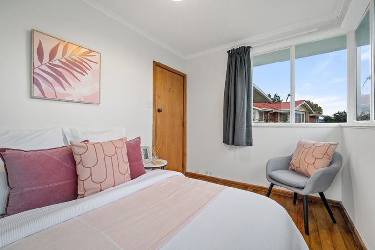 Photo of property in 12 Keri Place, Hei Hei, Christchurch, 8042