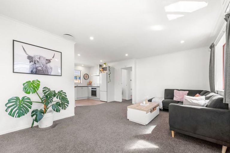 Photo of property in 19 Phar Lap Grove, Trentham, Upper Hutt, 5018