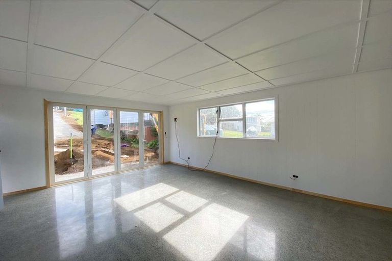 Photo of property in 78 Howard Road, Orere Point, Papakura, 2585