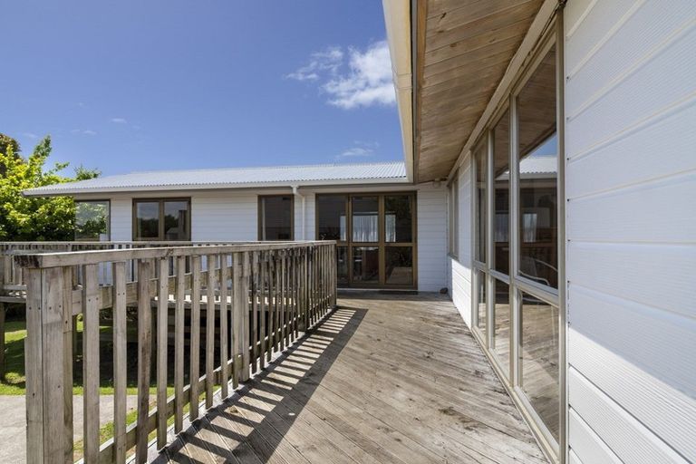 Photo of property in 133 Parklands Avenue, Bell Block, New Plymouth, 4312