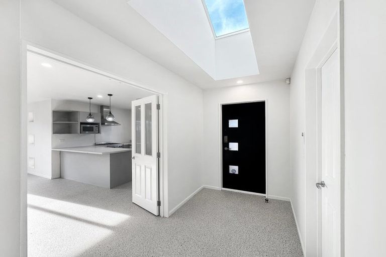 Photo of property in 76 Kaniere Avenue, Hei Hei, Christchurch, 8042