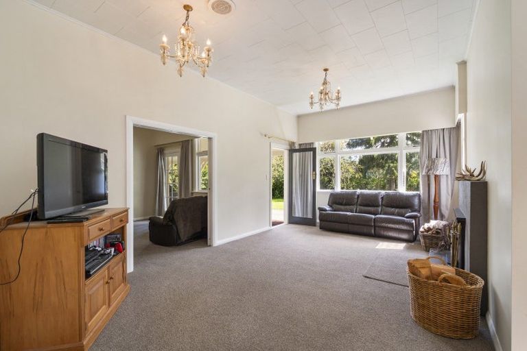 Photo of property in 1 Takapari Road, Pohangina, Ashhurst, 4884