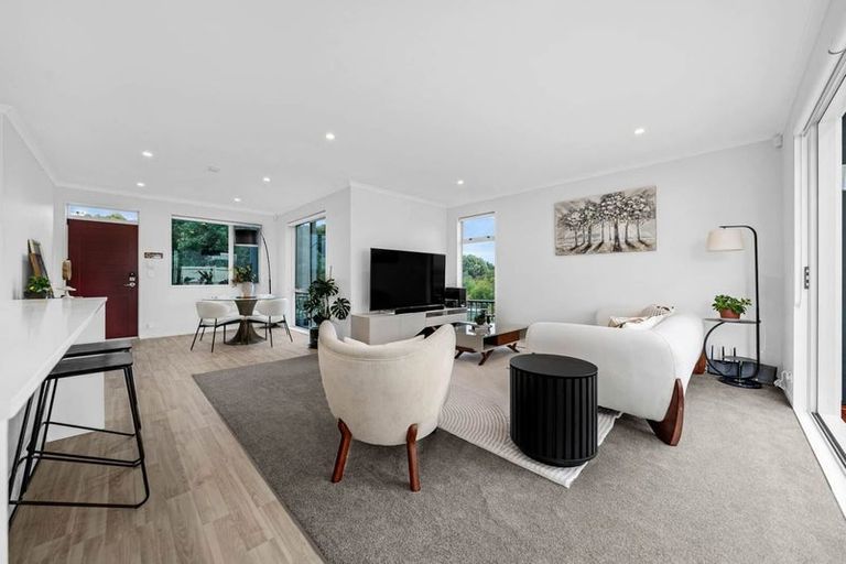Photo of property in 23 Bonnette Road, Flat Bush, Auckland, 2019