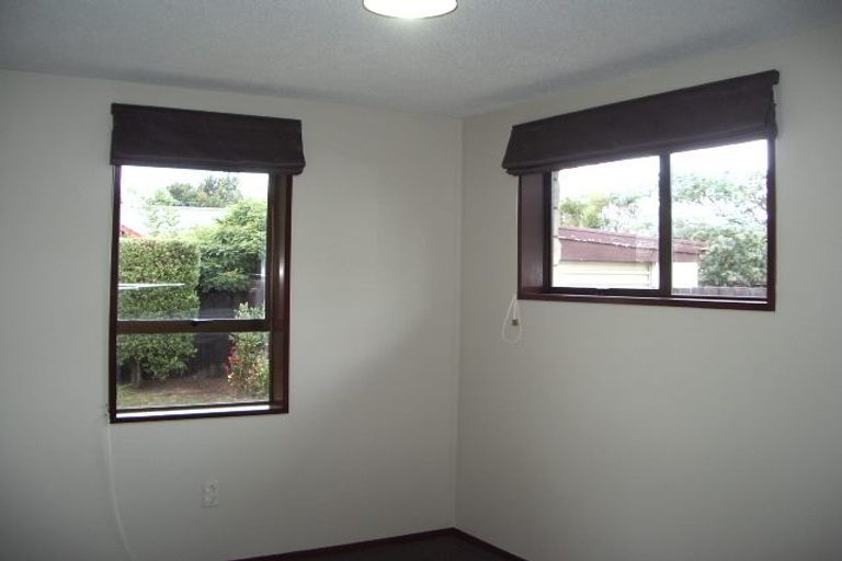 Photo of property in 1/204 Grimseys Road, Redwood, Christchurch, 8051