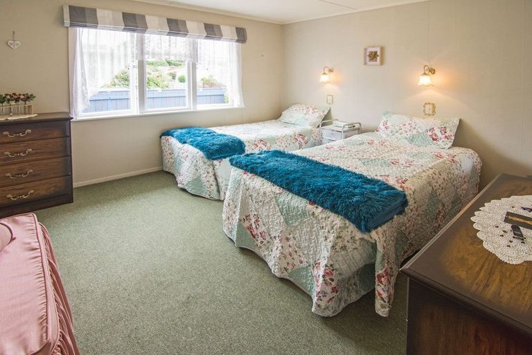 Photo of property in 21 Oxford Street, Lansdowne, Masterton, 5810