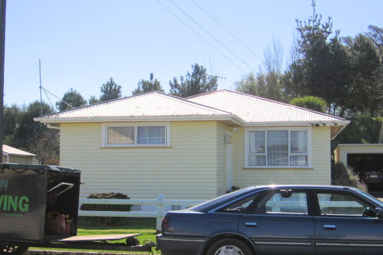 Photo of property in 5 Jenks Street, Foxton, 4814