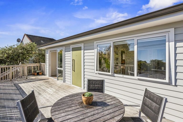 Photo of property in 6 Moa Road, Raumati Beach, Paraparaumu, 5032