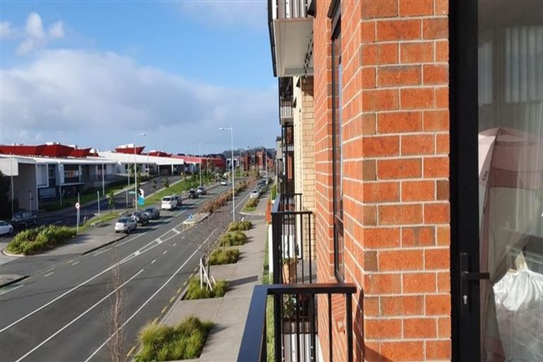 Photo of property in 103/77 Hobsonville Point Road, Hobsonville, Auckland, 0616