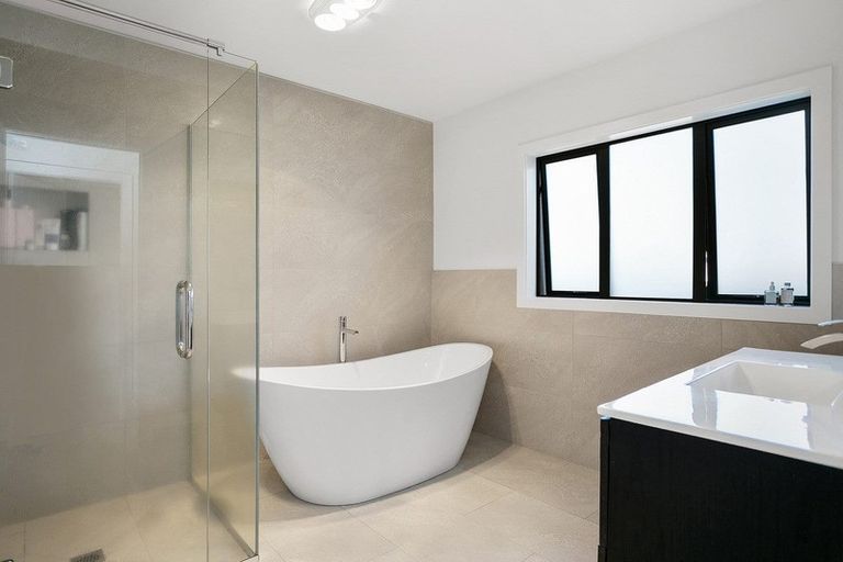 Photo of property in 68 Wordsworth Street, Leamington, Cambridge, 3432